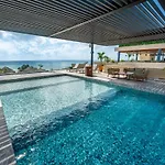 Luxury 2 Bedroom Condo - Beautiful Ocean View At Singular Joy Residences, Jade